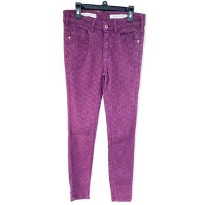 PILCRO AND THE LETTERPRESS Script Skinny Burgundy Denim Textured Pants Sz 26.